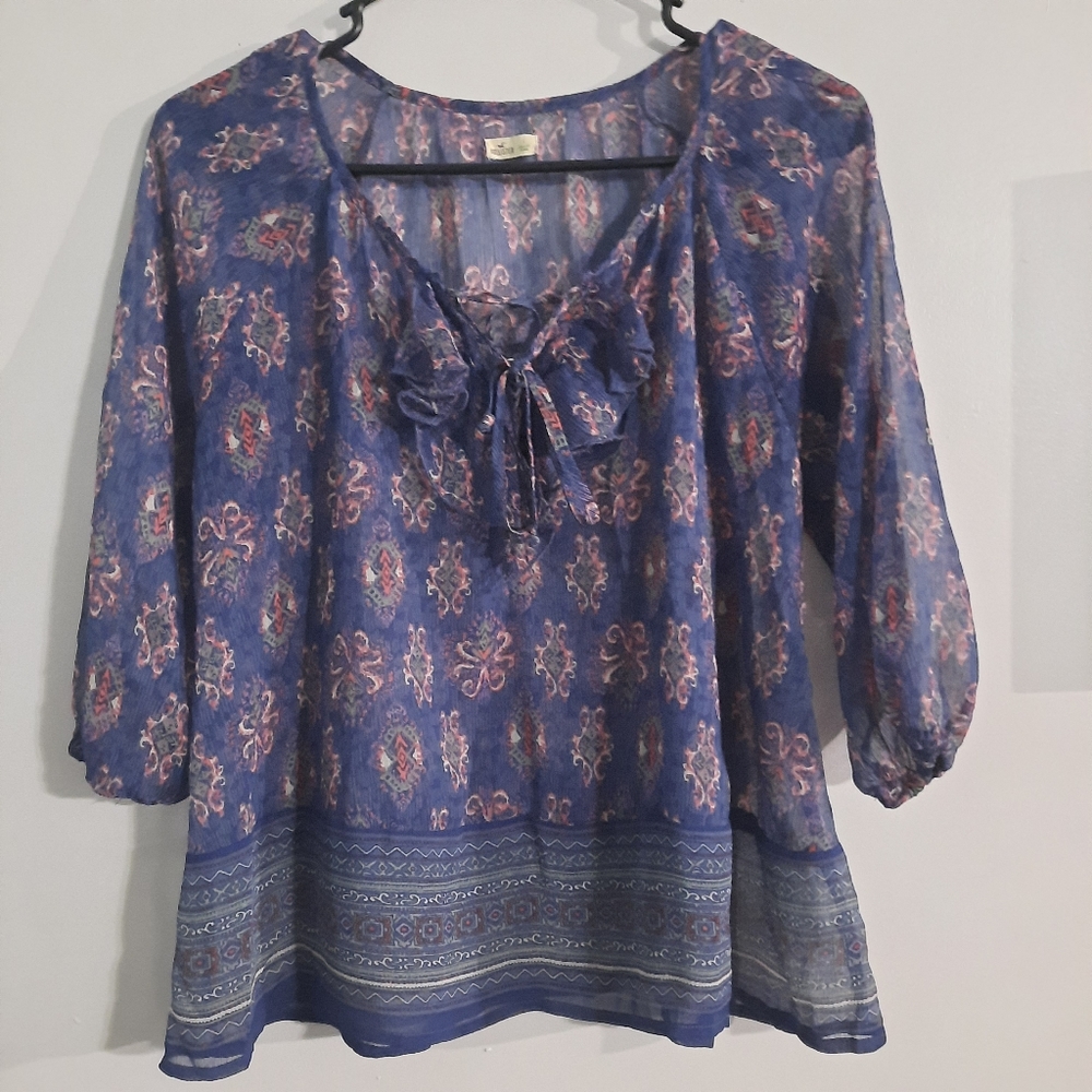 HOLLISTER boho Ruffle blouse, size S, EUC